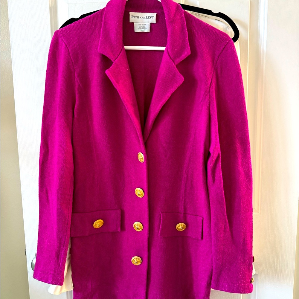 Rich & Levy S, Fuchsia Sweater, Collared w/ open V Neck, Like New